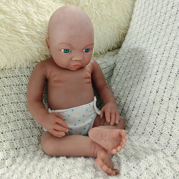 45cm Full Body Platinum Silicone Reborn Baby Dolls Open Eyes Newborn Girl Doll - Picture 10 of 16